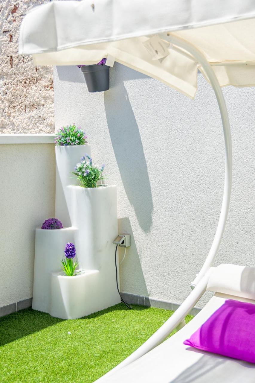 マラガAtico Con Terraza Ac 1Hab En El Centro Y Piscina Comunitariaアパートメント エクステリア 写真