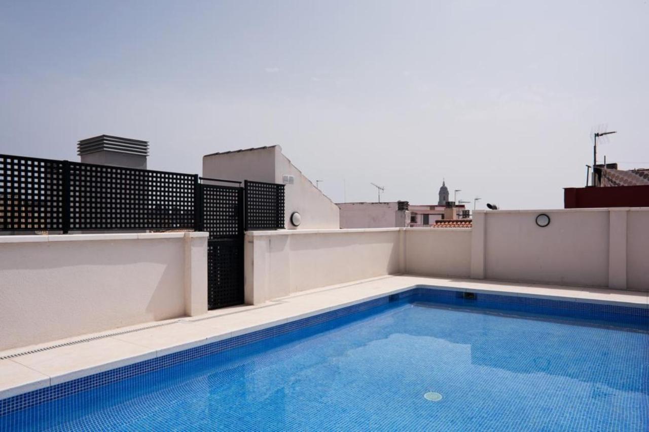 マラガAtico Con Terraza Ac 1Hab En El Centro Y Piscina Comunitariaアパートメント エクステリア 写真